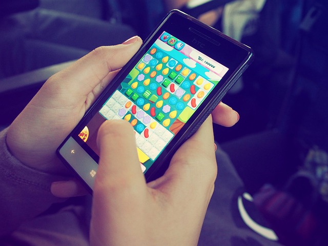 Como os cassinos online estão ficando cada vez mais parecidos com jogos de celular
